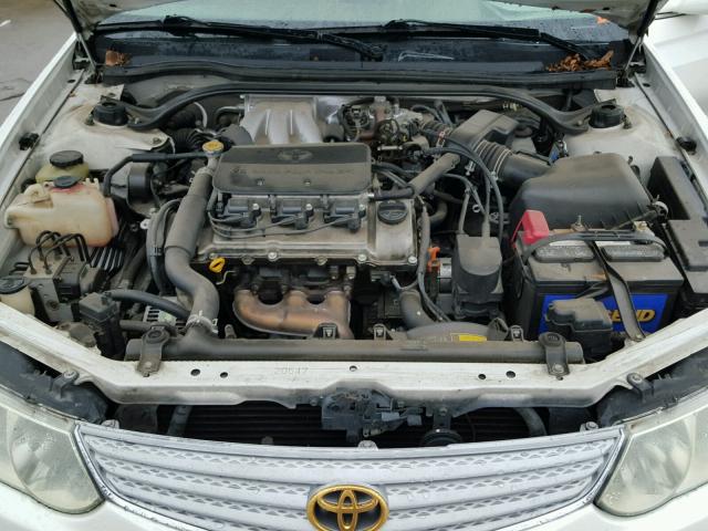 2T1CF28P02C581677 - 2002 TOYOTA CAMRY SOLA WHITE photo 7