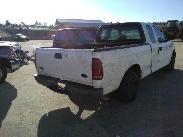 1FTRX17282NB86246 - 2002 FORD F150 WHITE photo 4