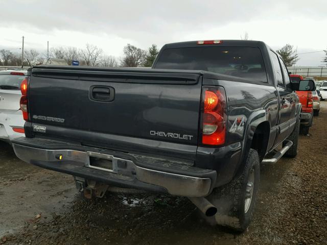 1GCHK23U54F101755 - 2004 CHEVROLET SILVERADO GRAY photo 4