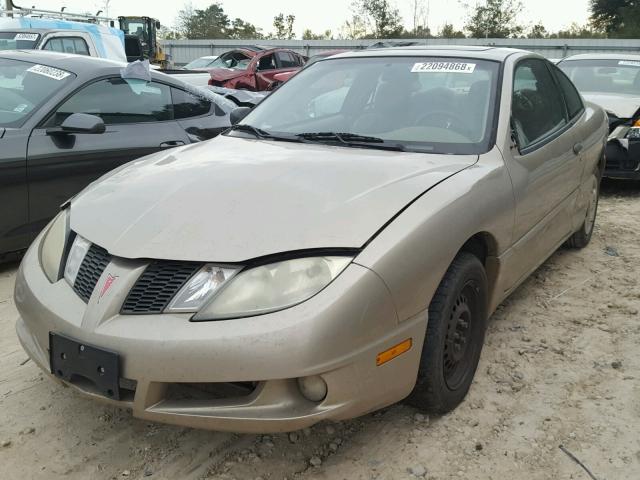 1G2JB12F337278381 - 2003 PONTIAC SUNFIRE TAN photo 2