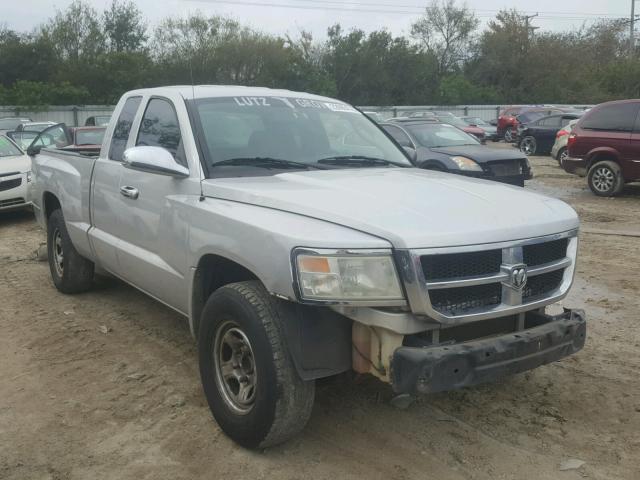 1D7HE22K68S539596 - 2008 DODGE DAKOTA ST SILVER photo 1