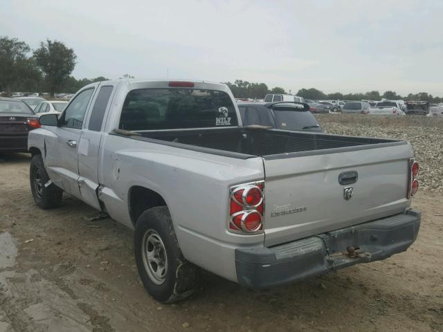 1D7HE22K68S539596 - 2008 DODGE DAKOTA ST SILVER photo 3