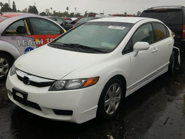 2HGFA16579H316375 - 2009 HONDA CIVIC LX WHITE photo 2