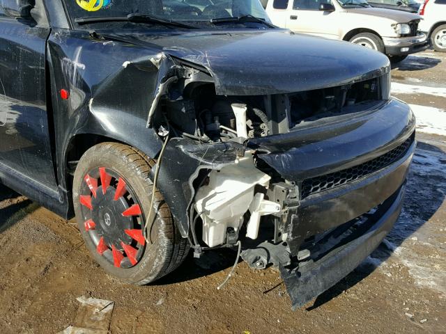 JTLKT324864090988 - 2006 TOYOTA SCION XB BLACK photo 9