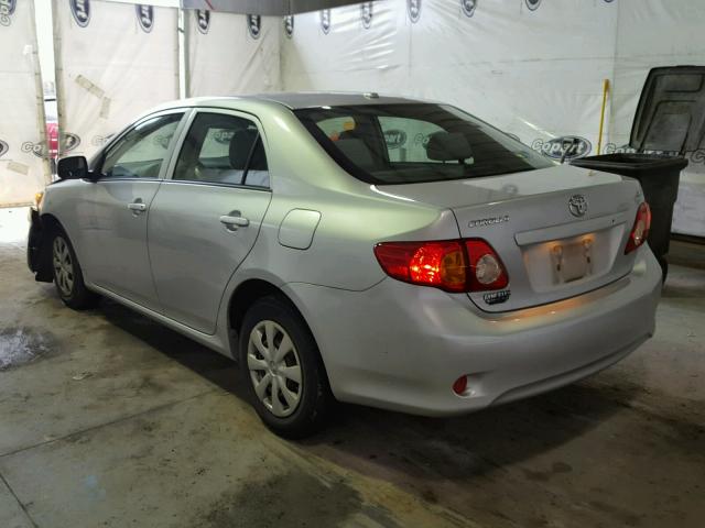 JTDBL40EX9J008813 - 2009 TOYOTA COROLLA BA SILVER photo 3