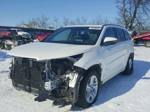 5TDDKRFH6GS276414 - 2016 TOYOTA HIGHLANDER WHITE photo 2