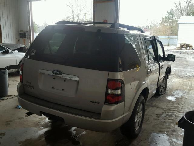 1FMEU73E68UA75554 - 2008 FORD EXPLORER X SILVER photo 4