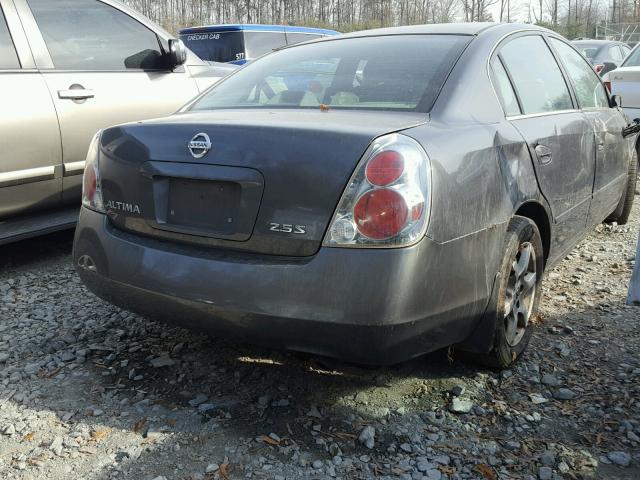 1N4AL11D95C138358 - 2005 NISSAN ALTIMA S SILVER photo 4