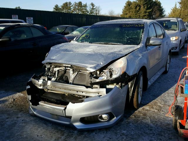 4S3BMBM61E3011554 - 2014 SUBARU LEGACY 2.5 SILVER photo 2