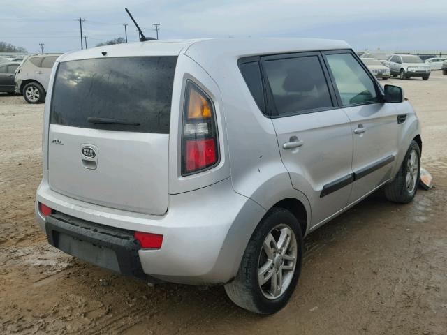 KNDJT2A20B7714356 - 2011 KIA SOUL + SILVER photo 4