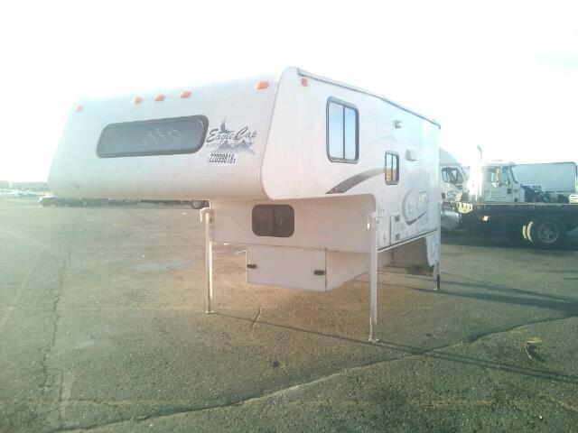 EC9500100010 - 2001 EAGL CAP CAMPER WHITE photo 2