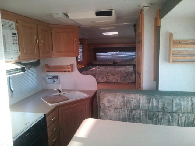 EC9500100010 - 2001 EAGL CAP CAMPER WHITE photo 5