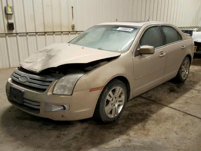 3FAHP021X8R222812 - 2008 FORD FUSION SEL GOLD photo 2