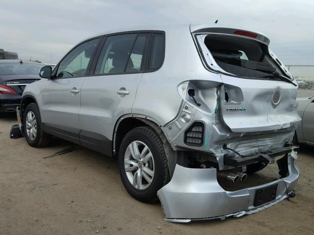 WVGAV7AX3DW542802 - 2013 VOLKSWAGEN TIGUAN S SILVER photo 3