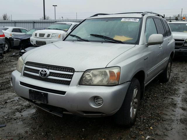 JTEDW21A860013876 - 2006 TOYOTA HIGHLANDER SILVER photo 2