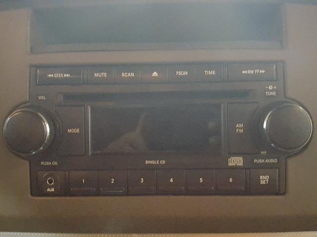 1J8HG48K37C686340 - 2007 JEEP COMMANDER ვერცხლისფერი ფოტო 9