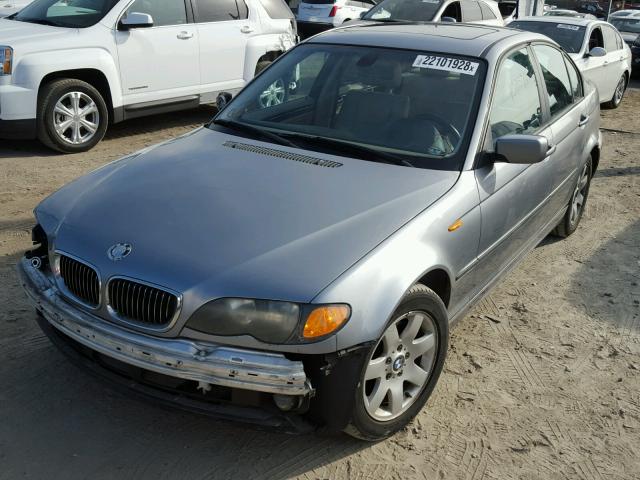 WBAAZ33415KW77447 - 2005 BMW 325 IS SUL GRAY photo 2