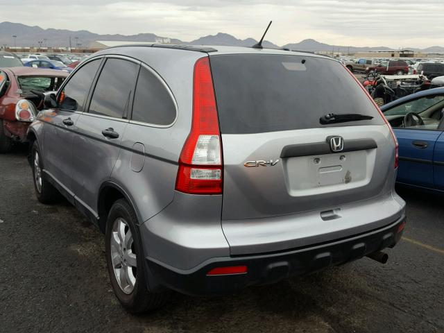 JHLRE38328C047407 - 2008 HONDA CR-V LX SILVER photo 3