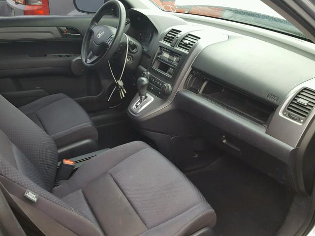 JHLRE38328C047407 - 2008 HONDA CR-V LX SILVER photo 5