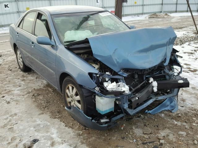 4T1BE32K43U645432 - 2003 TOYOTA CAMRY LE BLUE photo 1