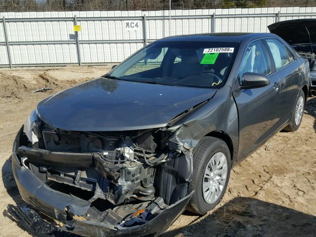 4T1BF1FK8CU616270 - 2012 TOYOTA CAMRY BASE GRAY photo 2