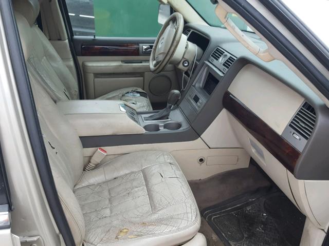 5LMFU28R44LJ01102 - 2004 LINCOLN NAVIGATOR GOLD photo 5