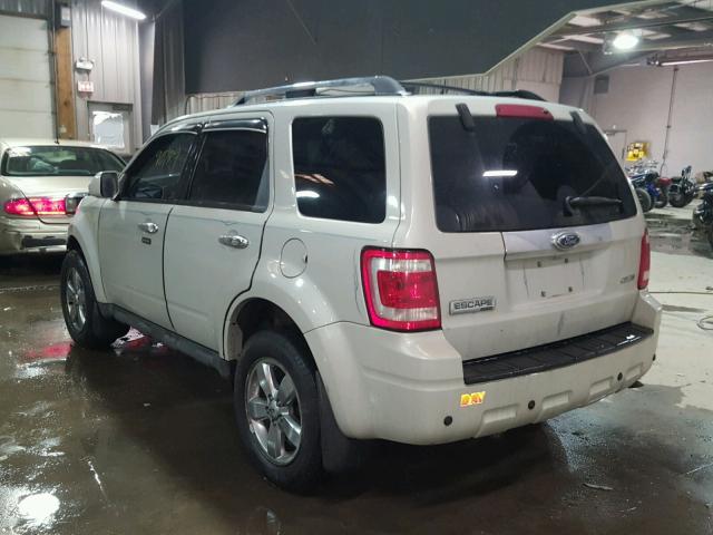 1FMCU94G09KA44252 - 2009 FORD ESCAPE LIM CREAM photo 3