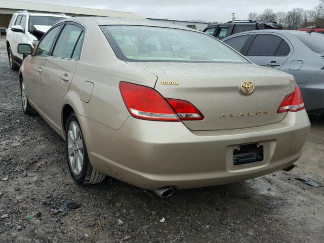 4T1BK36B97U216425 - 2007 TOYOTA AVALON XL GOLD photo 3