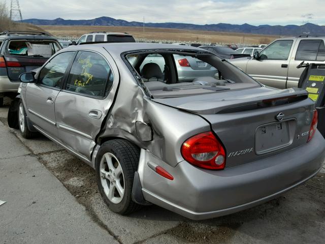 JN1CA31D3YT728759 - 2000 NISSAN MAXIMA GLE SILVER photo 3