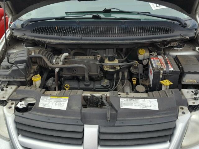 1D4GP25RX5B187646 - 2005 DODGE CARAVAN SE SILVER photo 7