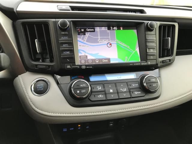 2T3DFREV8HW560669 - 2017 TOYOTA RAV4 LIMIT GRAY photo 9