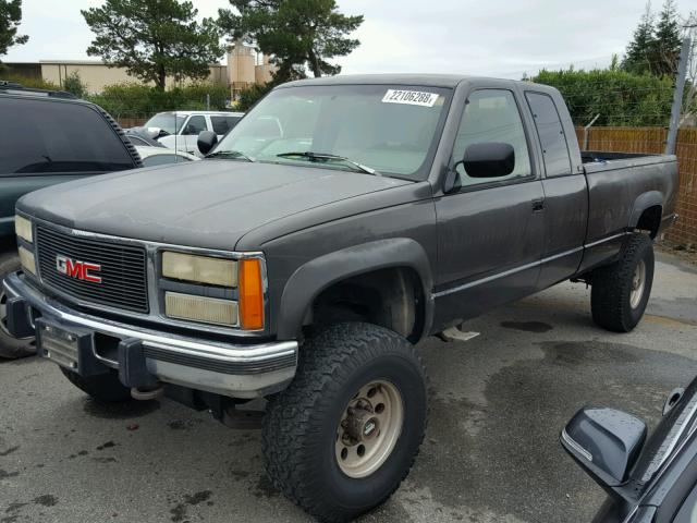 1GTGK29F1PE533418 - 1993 GMC SIERRA K25 GRAY photo 2