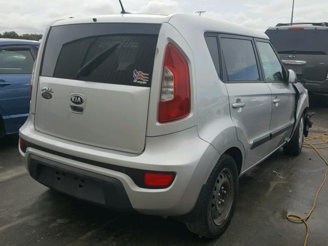 KNDJT2A53D7507215 - 2013 KIA SOUL SILVER photo 4