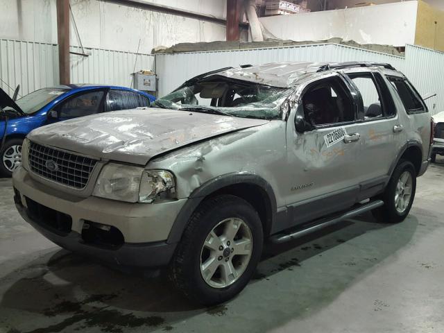 1FMZU63K95ZA22279 - 2005 FORD EXPLORER X SILVER photo 2