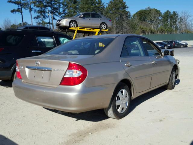 4T1BE32K43U142774 - 2003 TOYOTA CAMRY LE GOLD photo 4