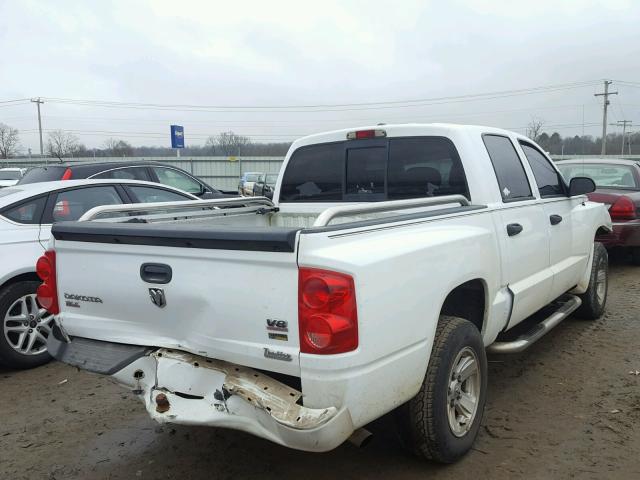 1D7HE48N48S598109 - 2008 DODGE DAKOTA QUA WHITE photo 4