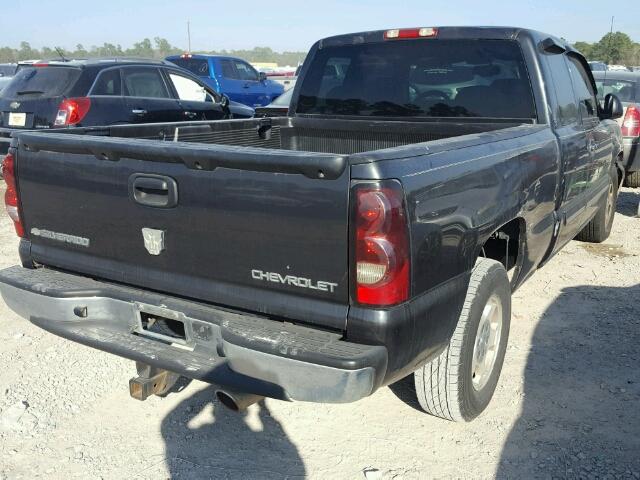 2GCEC19T041270436 - 2004 CHEVROLET SILVERADO BLACK photo 4