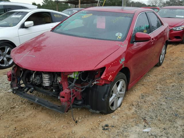 4T1BF1FK9DU675121 - 2013 TOYOTA CAMRY L RED photo 2