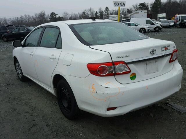 2T1BU4EE3BC720023 - 2011 TOYOTA COROLLA BA WHITE photo 3