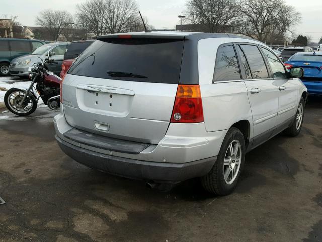 2A8GM68X08R600082 - 2008 CHRYSLER PACIFICA T SILVER photo 4