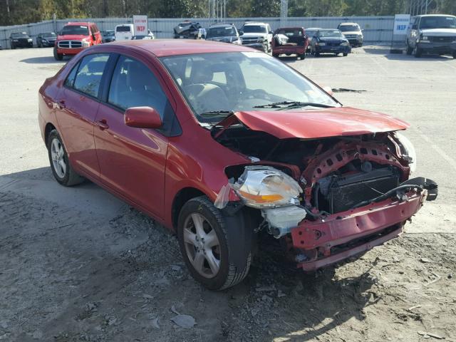 JTDBT923881292725 - 2008 TOYOTA YARIS RED photo 1