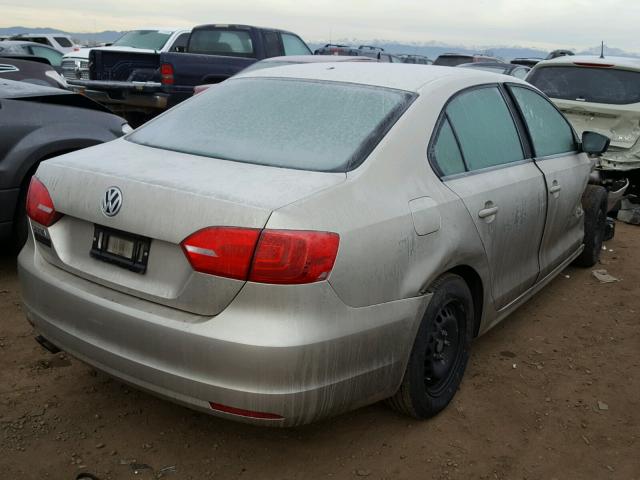 3VW2K7AJ9EM320101 - 2014 VOLKSWAGEN JETTA BASE GOLD photo 4