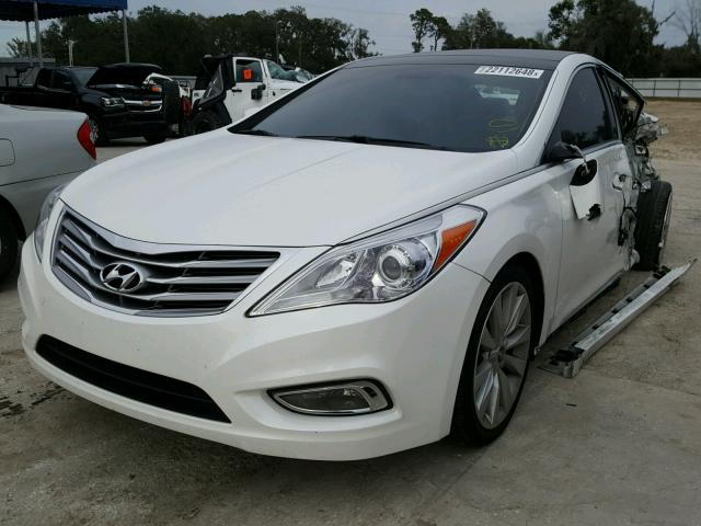 KMHFH4JG4EA382777 - 2014 HYUNDAI AZERA GLS WHITE photo 2