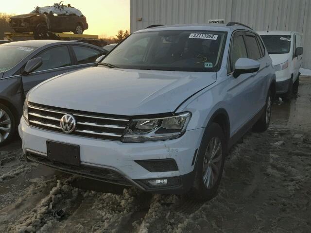 3VV2B7AX3JM004048 - 2018 VOLKSWAGEN TIGUAN SE WHITE photo 2