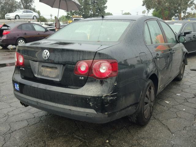 3VWJZ71K48M194380 - 2008 VOLKSWAGEN JETTA S BLACK photo 4