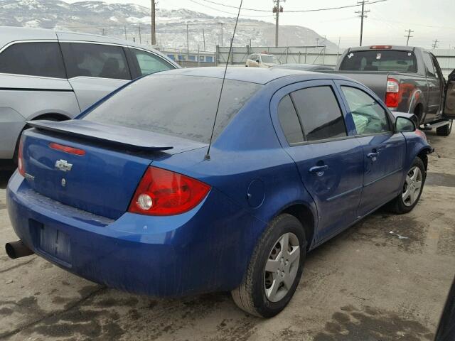 1G1AK52F057531610 - 2005 CHEVROLET COBALT BLUE photo 4