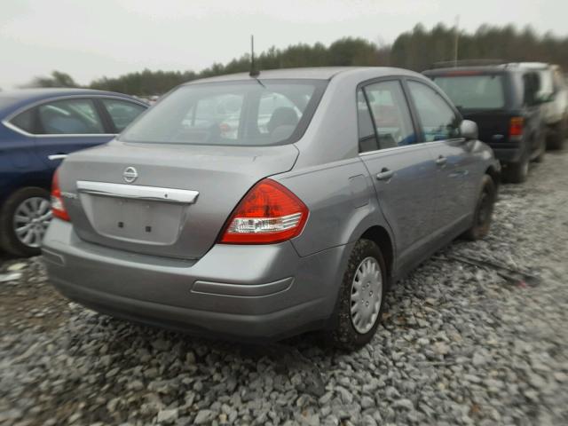 3N1BC11E48L445620 - 2008 NISSAN VERSA S GRAY photo 4