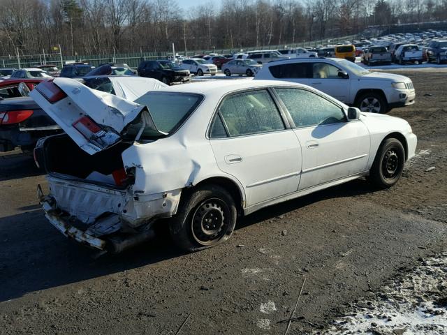 1HGCG16431A035928 - 2001 HONDA ACCORD LX WHITE photo 4