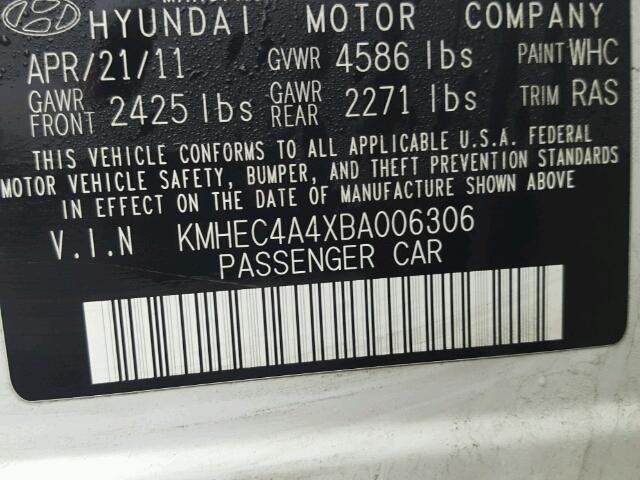 KMHEC4A4XBA006306 - 2011 HYUNDAI SONATA HYB WHITE photo 10