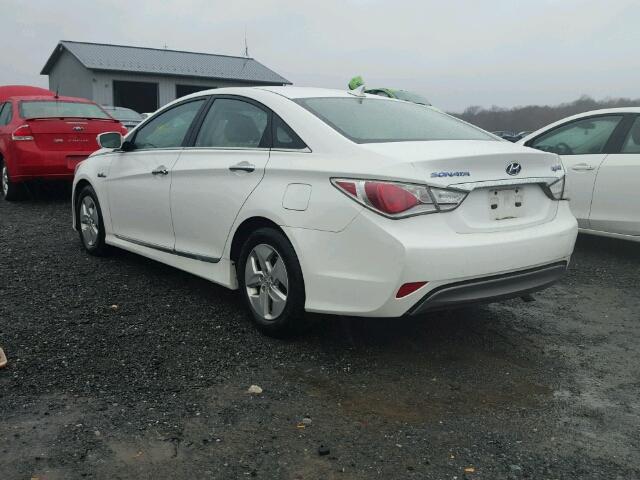 KMHEC4A4XBA006306 - 2011 HYUNDAI SONATA HYB WHITE photo 3